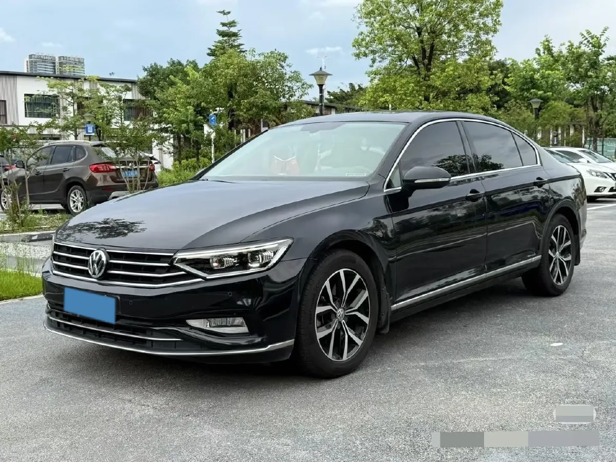 2020 Volkswagen Magotan 1.4T 150HP L4 7DCT,autocango,china used car exporter,china ev exporter,chinese used car exporter,chinese used ev exporter