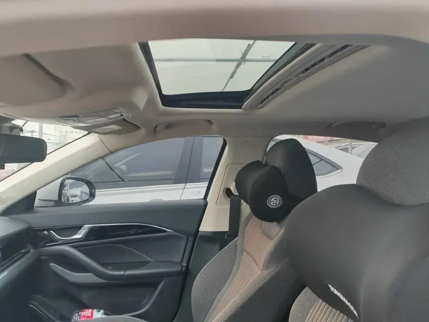 2021 Bestune B70 1.5T 169HP L4 7DCT,autocango,china used car exporter,china ev exporter,chinese used car exporter,chinese used ev exporter