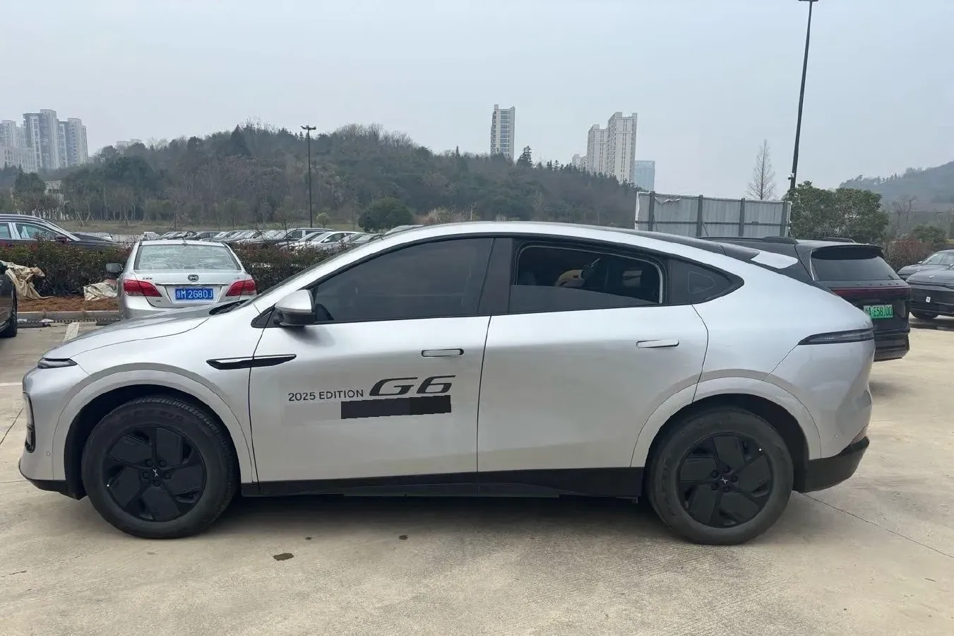 2025 Xpeng G6 BEV 68.5KWH,autocango,china used car exporter,china ev exporter,chinese used car exporter,chinese used ev exporter