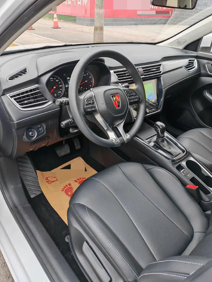 2019 Roewe i5 1.5L 120HP L4 CVT,autocango,china used car exporter,china ev exporter,chinese used car exporter,chinese used ev exporter