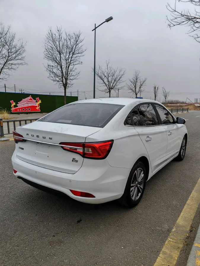 2019 Roewe i5 1.5L 120HP L4 CVT,autocango,china used car exporter,china ev exporter,chinese used car exporter,chinese used ev exporter