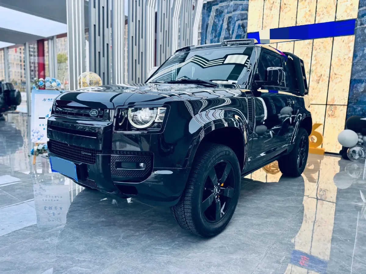 2023 Land Rover Defender 2.0T 300HP L4 8AT,autocango,china used car exporter,china ev exporter,chinese used car exporter,chinese used ev exporter