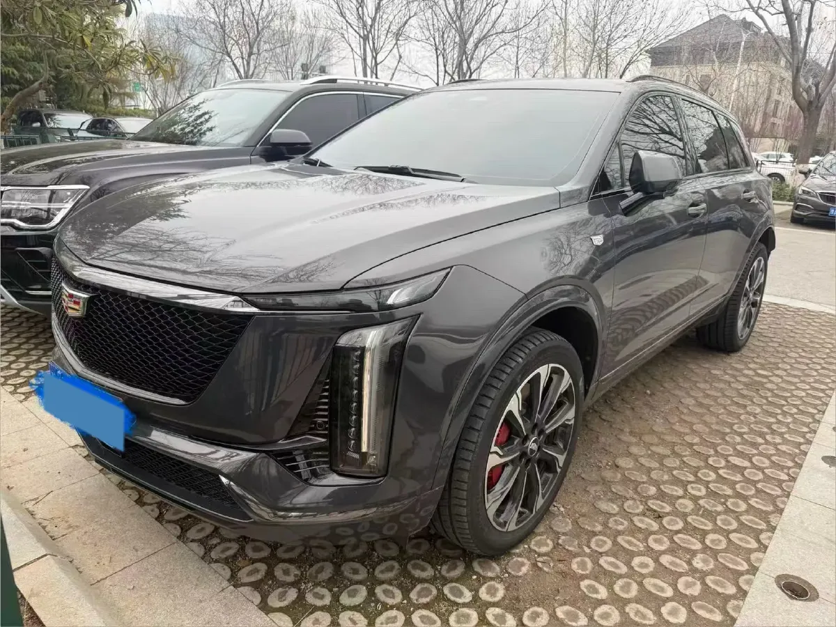 2025 Cadillac XT5 2.0T 237HP L4 9AT,autocango,china used car exporter,china ev exporter,chinese used car exporter,chinese used ev exporter