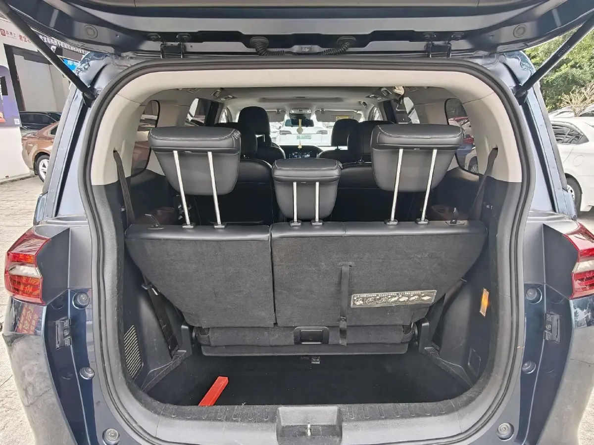 2021 GAC Trumpchi M6 1.5T 169HP L4 7DCT,autocango,china used car exporter,china ev exporter,chinese used car exporter,chinese used ev exporter