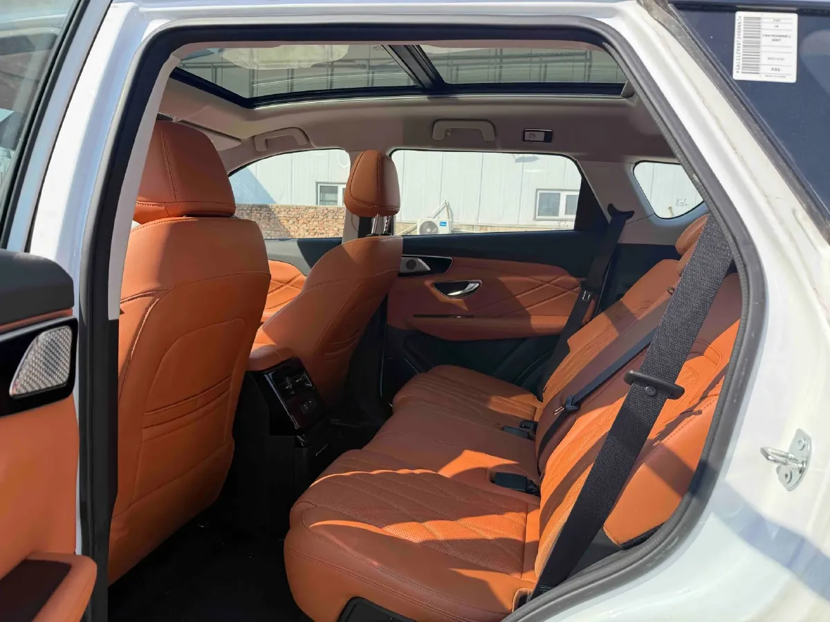 2024 Chery Tiggo8L 2.0T 254HP L4 8AT,autocango,china used car exporter,china ev exporter,chinese used car exporter,chinese used ev exporter