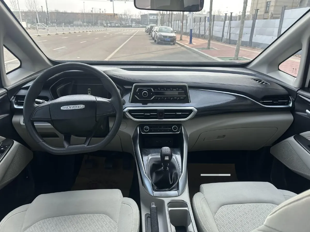 2023 MAXUS G50 1.5T 181HP L4 6MT,autocango,china used car exporter,china ev exporter,chinese used car exporter,chinese used ev exporter