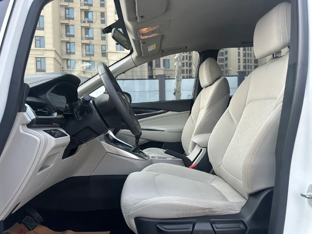 2023 MAXUS G50 1.5T 181HP L4 6MT,autocango,china used car exporter,china ev exporter,chinese used car exporter,chinese used ev exporter