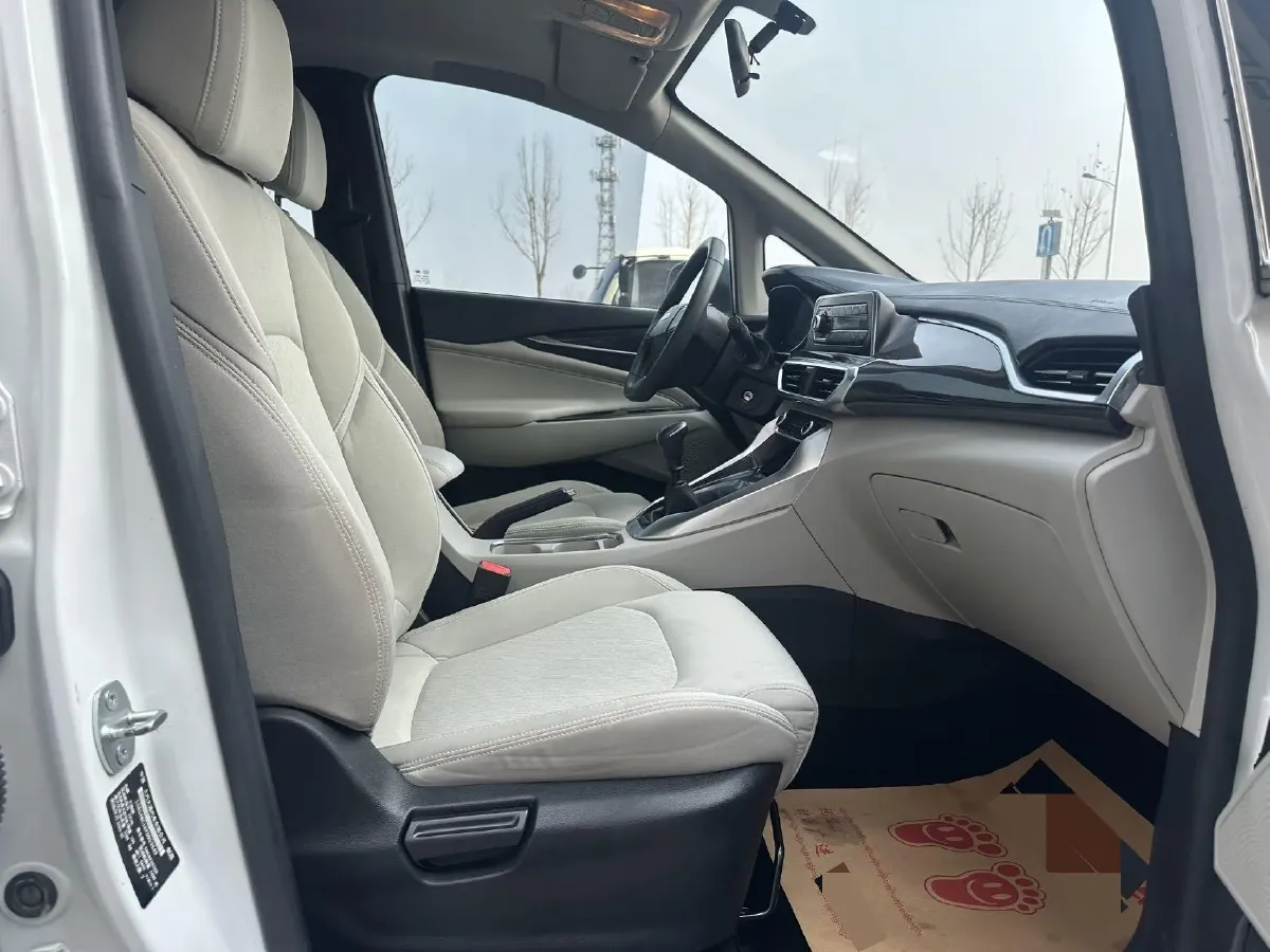 2023 MAXUS G50 1.5T 181HP L4 6MT,autocango,china used car exporter,china ev exporter,chinese used car exporter,chinese used ev exporter