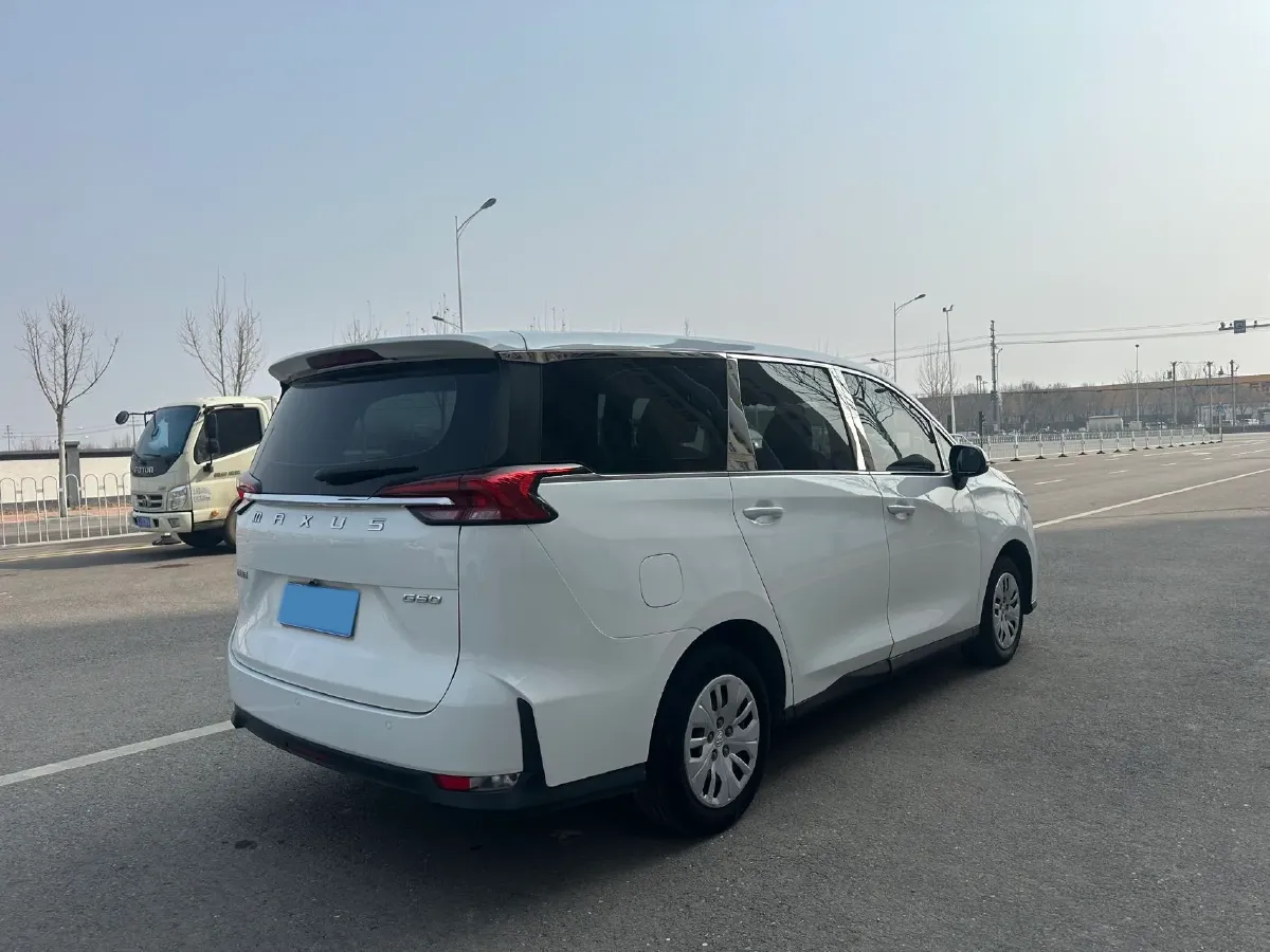 2023 MAXUS G50 1.5T 181HP L4 6MT,autocango,china used car exporter,china ev exporter,chinese used car exporter,chinese used ev exporter
