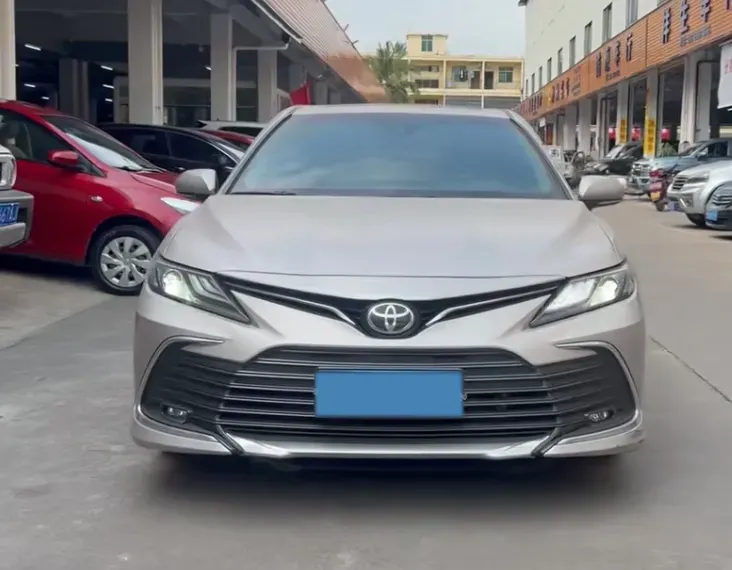 2023 Toyota Camry 2.0L 177HP L4 CVT,autocango,china used car exporter,china ev exporter,chinese used car exporter,chinese used ev exporter