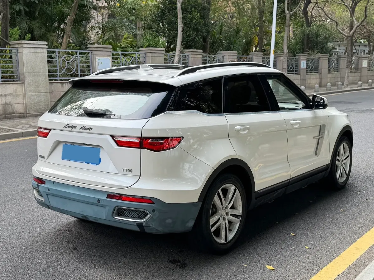 2017 Zotye T700 2.0T 190HP L4 8AT,autocango,china used car exporter,china ev exporter,chinese used car exporter,chinese used ev exporter