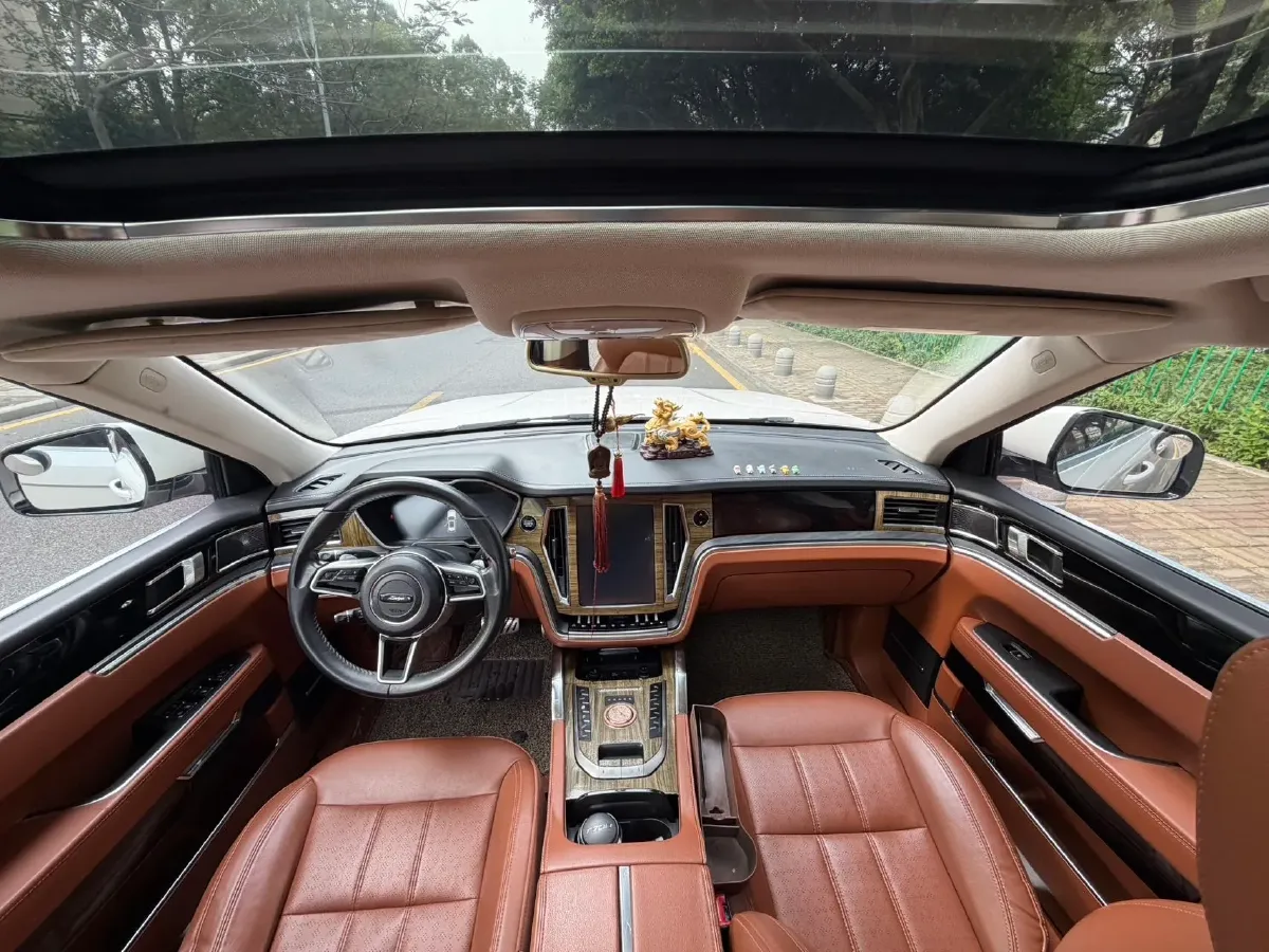 2017 Zotye T700 2.0T 190HP L4 8AT,autocango,china used car exporter,china ev exporter,chinese used car exporter,chinese used ev exporter