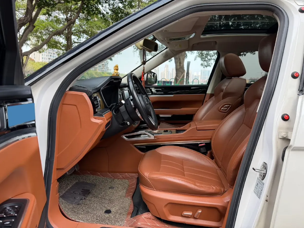 2017 Zotye T700 2.0T 190HP L4 8AT,autocango,china used car exporter,china ev exporter,chinese used car exporter,chinese used ev exporter