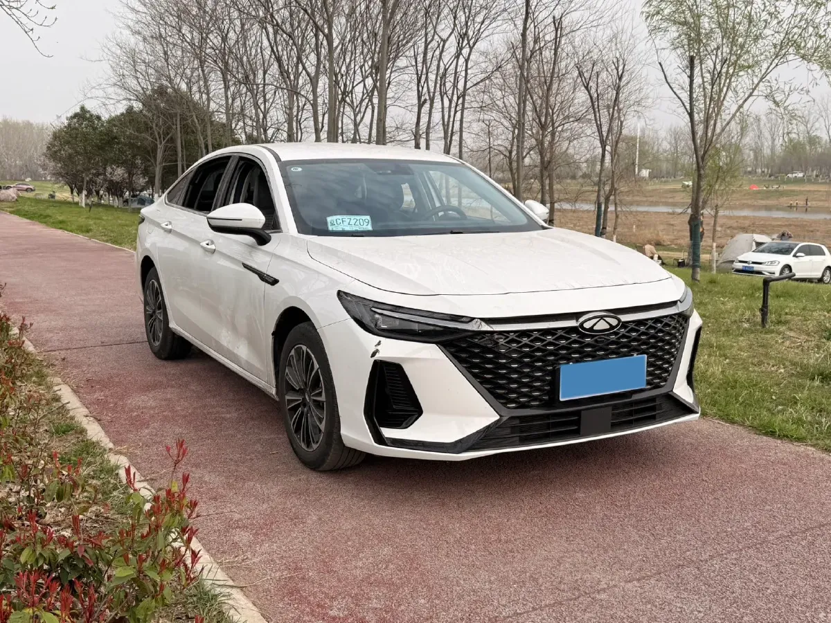 2025 Fulwin FulwinA8 1.5L 102HP L4 1DHT PHEV,autocango,china used car exporter,china ev exporter,chinese used car exporter,chinese used ev exporter