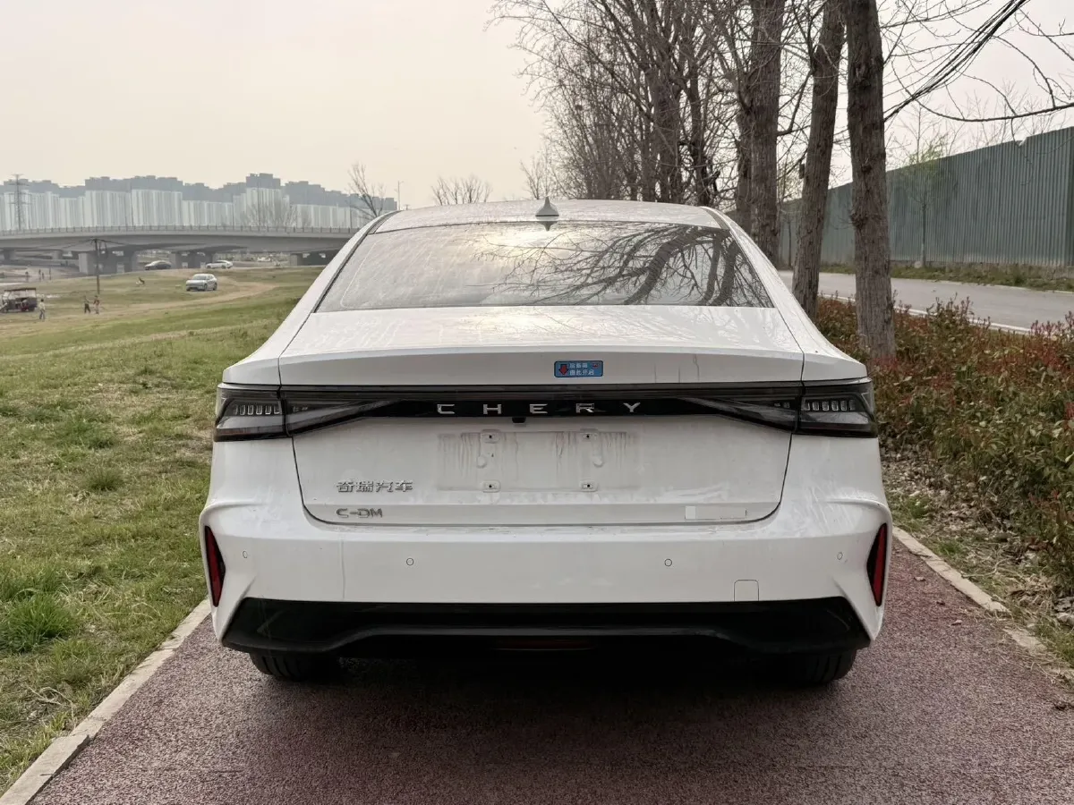 2025 Fulwin FulwinA8 1.5L 102HP L4 1DHT PHEV,autocango,china used car exporter,china ev exporter,chinese used car exporter,chinese used ev exporter