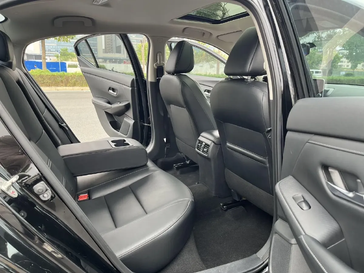 2020 Nissan Sylphy 1.6L 135HP L4 CVT,autocango,china used car exporter,china ev exporter,chinese used car exporter,chinese used ev exporter