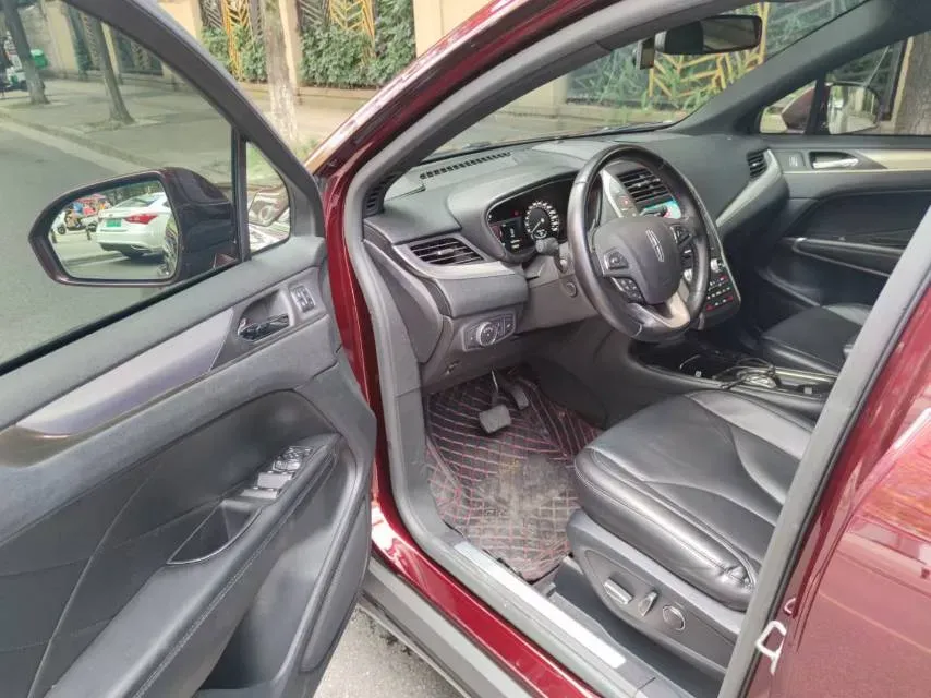 2018 Lincoln MKC 2.0T 203HP L4 6AT,autocango,china used car exporter,china ev exporter,chinese used car exporter,chinese used ev exporter