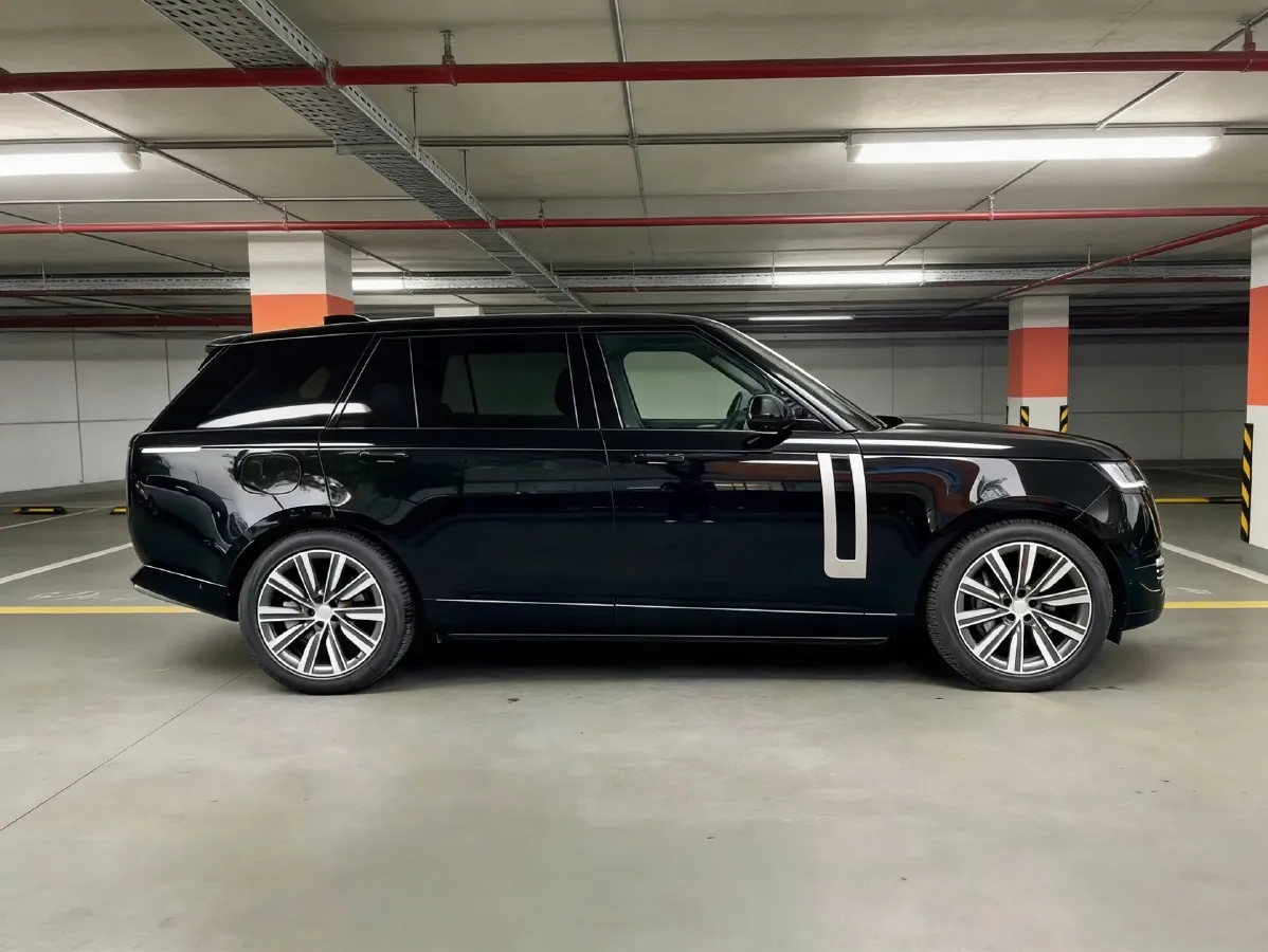 2025 Land Rover Range Rover 3.0T 400HP L6 8AT,autocango,china used car exporter,china ev exporter,chinese used car exporter,chinese used ev exporter