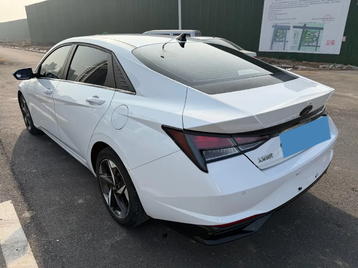 2021 Hyundai Elantra 1.5L 115HP L4 CVT,autocango,china used car exporter,china ev exporter,chinese used car exporter,chinese used ev exporter