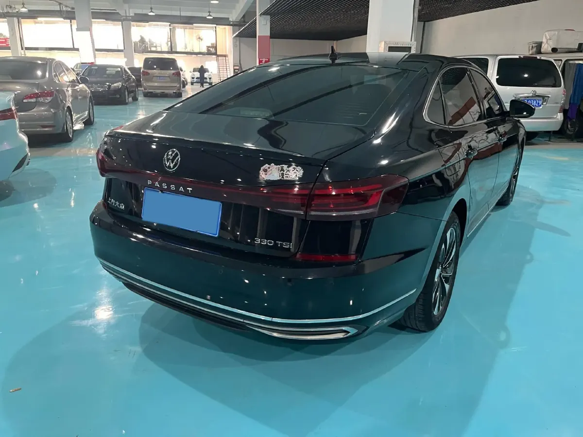 2021 Volkswagen Passat 2.0T 186HP L4 7DCT,autocango,china used car exporter,china ev exporter,chinese used car exporter,chinese used ev exporter