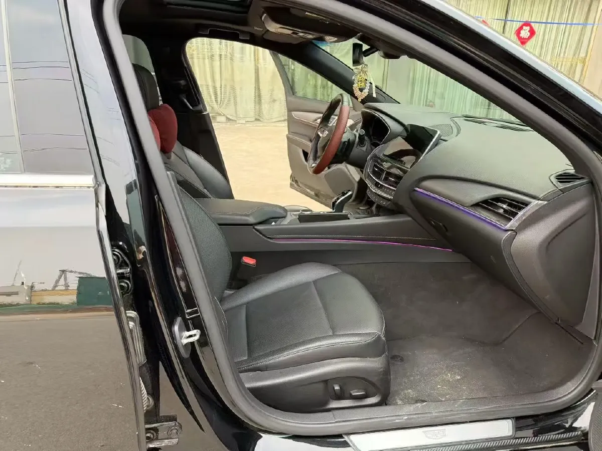 2023 Cadillac CT5 2.0T 237HP L4 10AT,autocango,china used car exporter,china ev exporter,chinese used car exporter,chinese used ev exporter