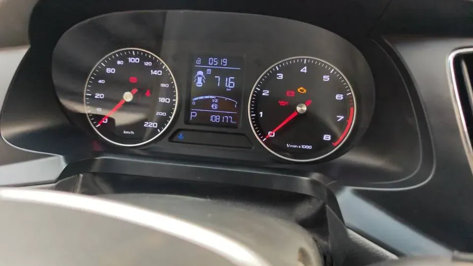 2018 Roewe 360 1.5L 116HP L4 4AT,autocango,china used car exporter,china ev exporter,chinese used car exporter,chinese used ev exporter