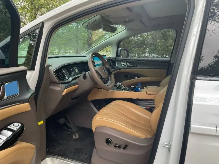 2022 HongQi HS7 3.0T 337HP V6 8AT,autocango,china used car exporter,china ev exporter,chinese used car exporter,chinese used ev exporter