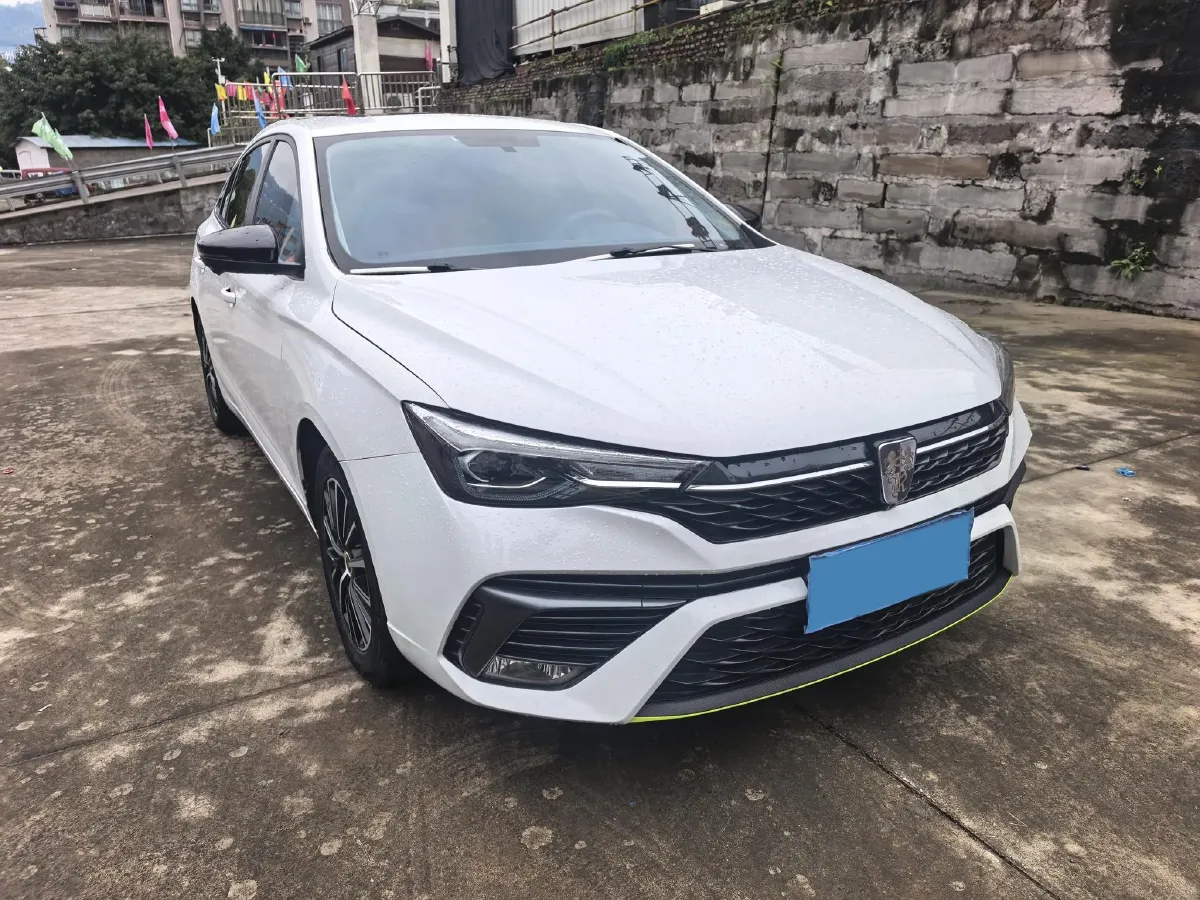 2021 Roewe i5 1.5L 120HP L4 CVT,autocango,china used car exporter,china ev exporter,chinese used car exporter,chinese used ev exporter