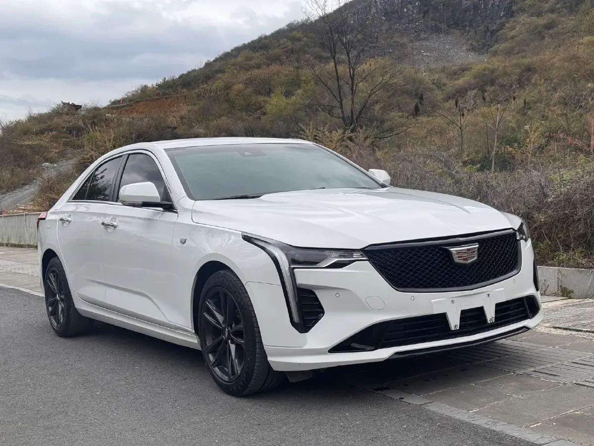 2022 Cadillac CT4 2.0T 237HP L4 8AT,autocango,china used car exporter,china ev exporter,chinese used car exporter,chinese used ev exporter