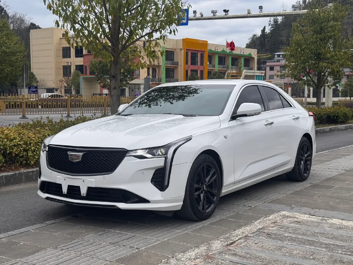 2022 Cadillac CT4 2.0T 237HP L4 8AT,autocango,china used car exporter,china ev exporter,chinese used car exporter,chinese used ev exporter