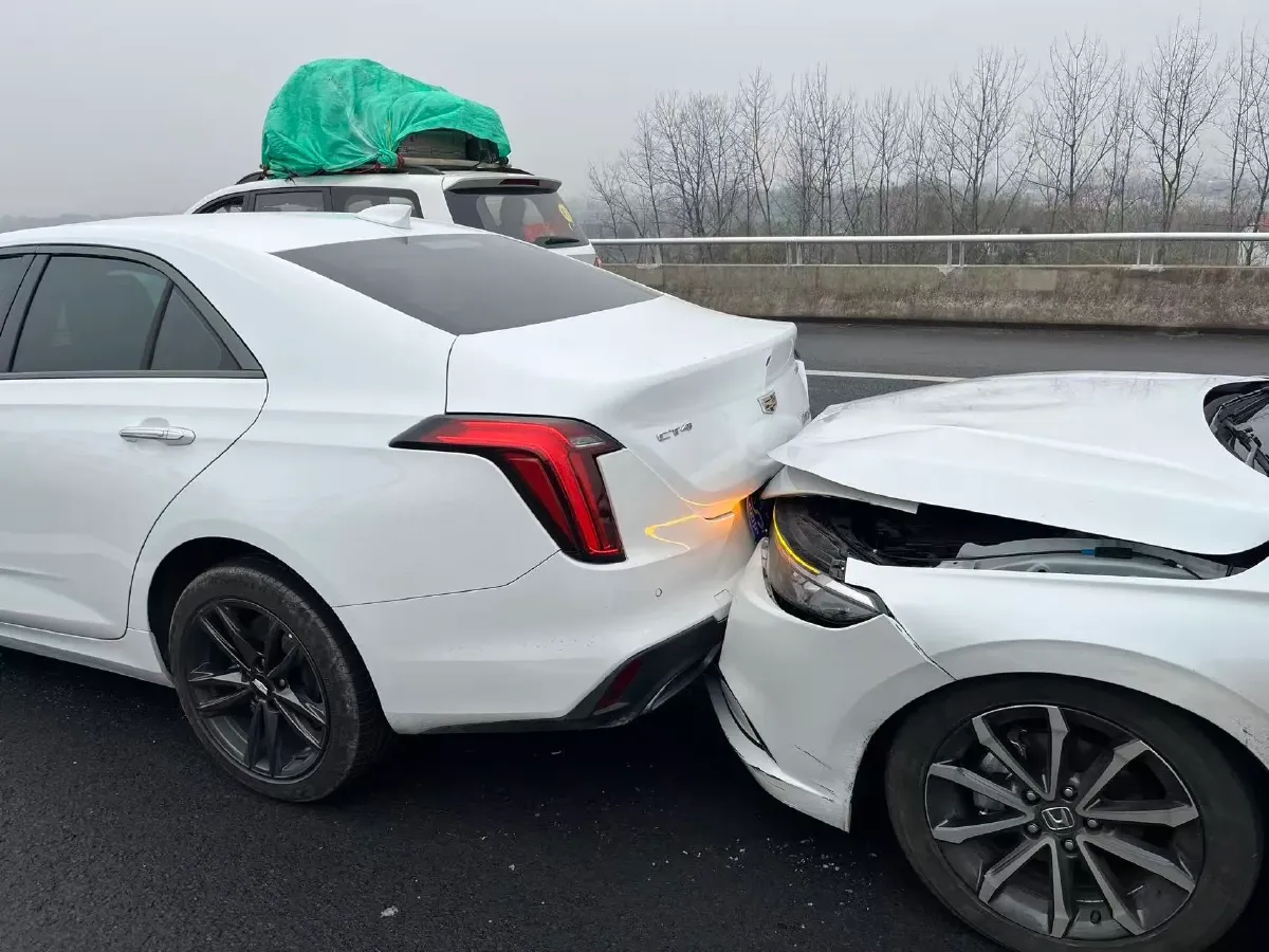 2022 Cadillac CT4 2.0T 237HP L4 8AT,autocango,china used car exporter,china ev exporter,chinese used car exporter,chinese used ev exporter