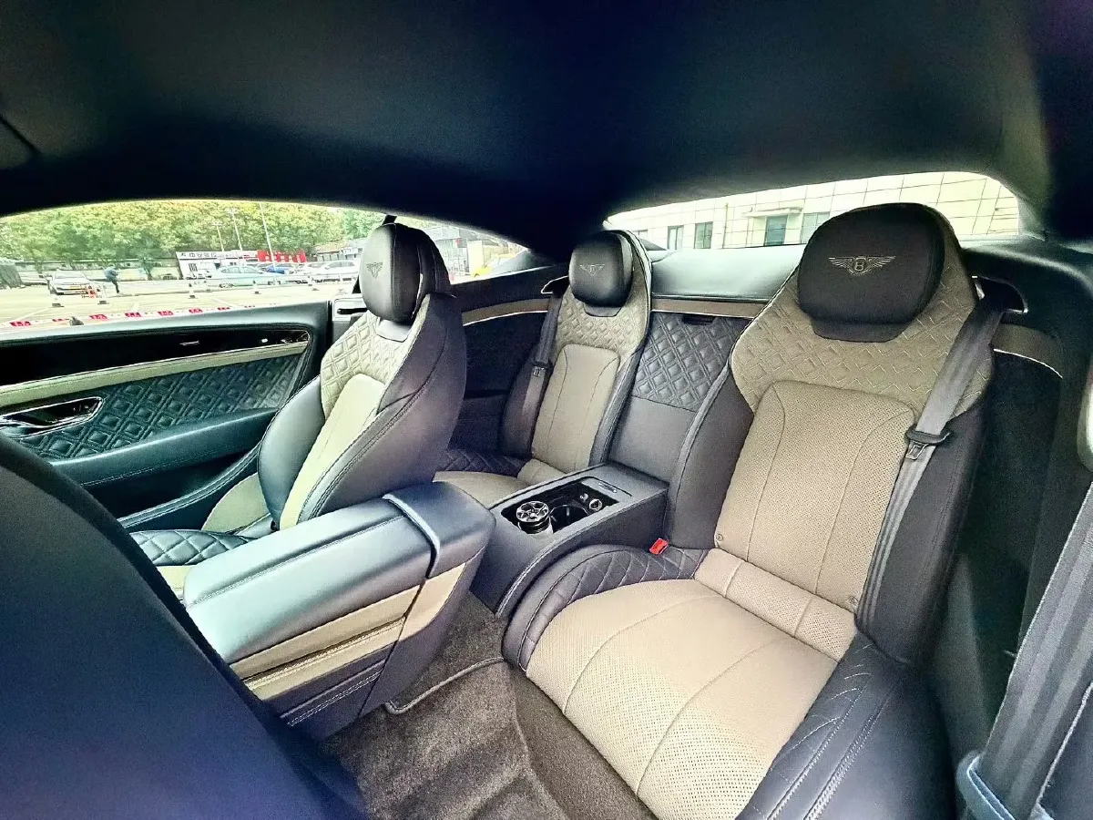 2018 Bentley Continental 6.0T 635HP W12 8DCT,autocango,china used car exporter,china ev exporter,chinese used car exporter,chinese used ev exporter
