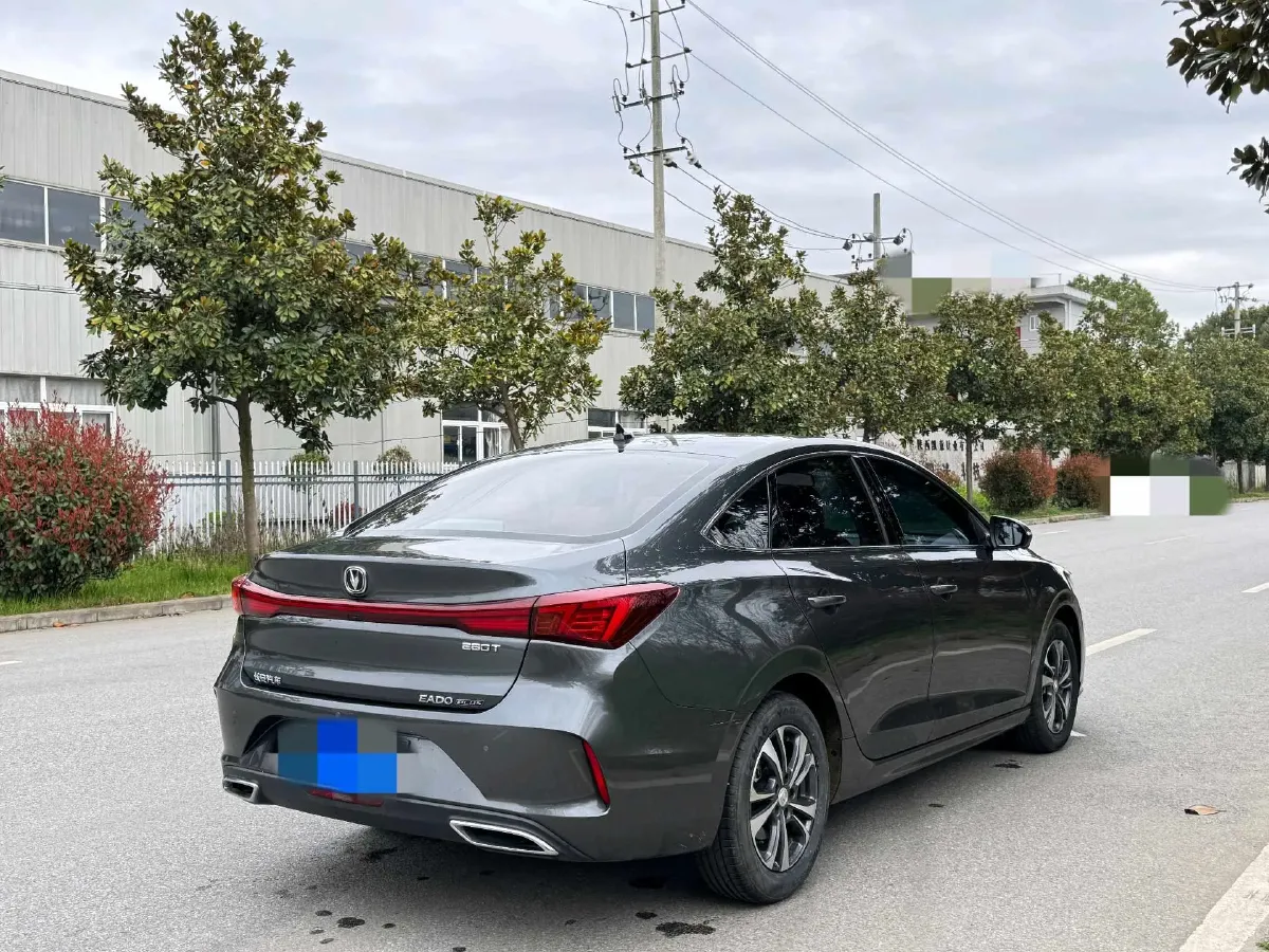 2023 ChangAn Eado 1.4T 160HP L4 7DCT,autocango,china used car exporter,china ev exporter,chinese used car exporter,chinese used ev exporter