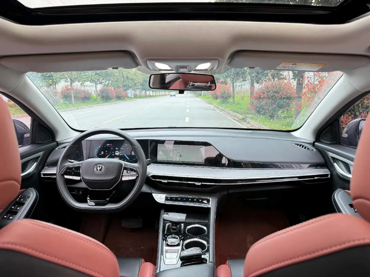 2023 ChangAn Eado 1.4T 160HP L4 7DCT,autocango,china used car exporter,china ev exporter,chinese used car exporter,chinese used ev exporter