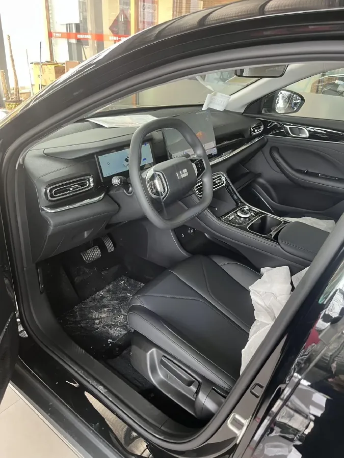 2025 Geely Galaxy L6 1.5L 112HP L4 1DHT PHEV 8.5KWH,autocango,china used car exporter,china ev exporter,chinese used car exporter,chinese used ev exporter