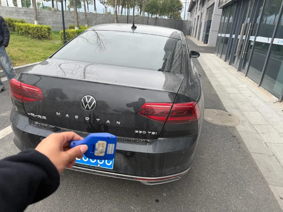 2020 Volkswagen Magotan 2.0T 186HP L4 7DCT,autocango,china used car exporter,china ev exporter,chinese used car exporter,chinese used ev exporter