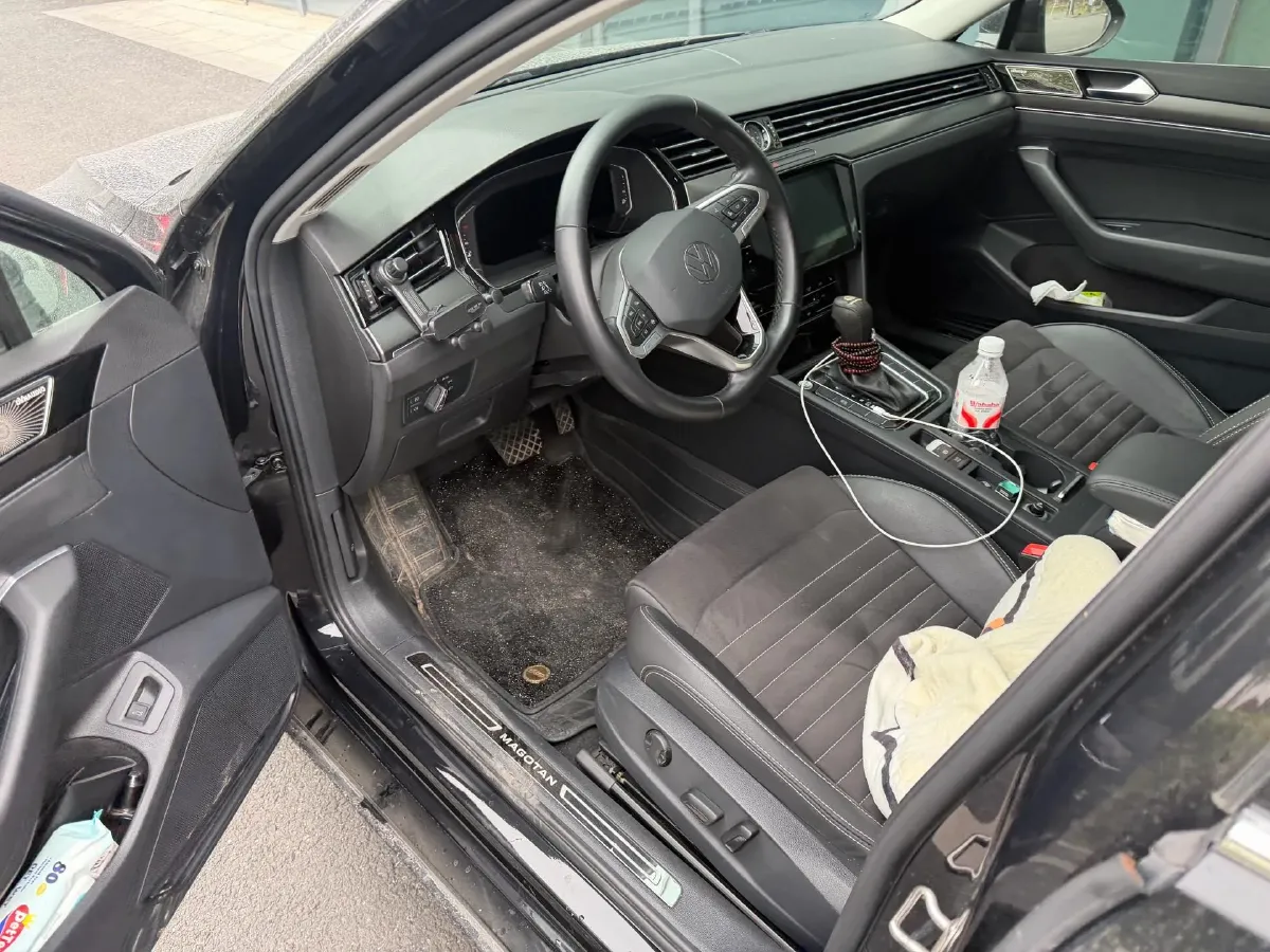 2020 Volkswagen Magotan 2.0T 186HP L4 7DCT,autocango,china used car exporter,china ev exporter,chinese used car exporter,chinese used ev exporter