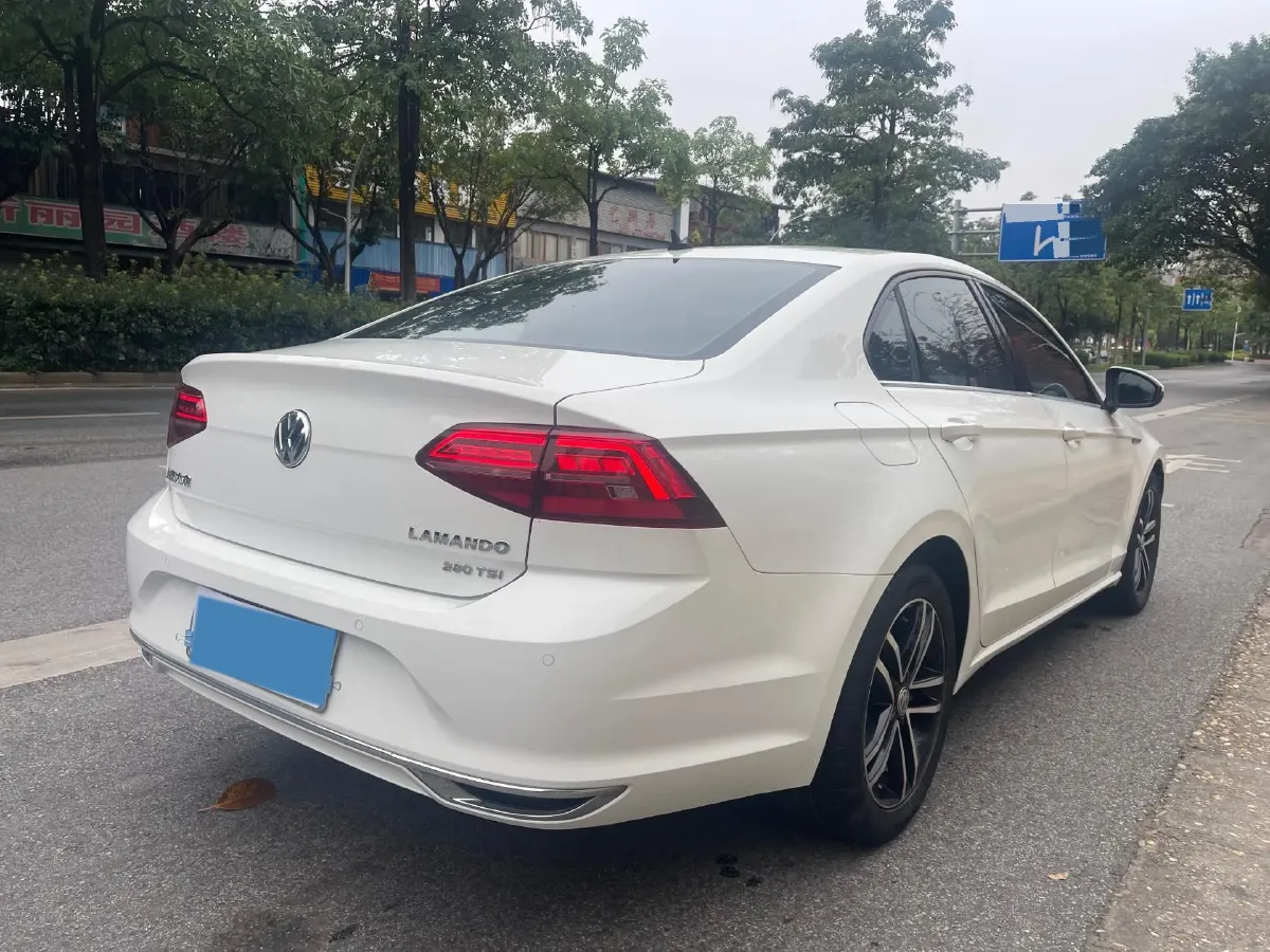 2019 Volkswagen Passat 1.4T 150HP L4 7DCT,autocango,china used car exporter,china ev exporter,chinese used car exporter,chinese used ev exporter