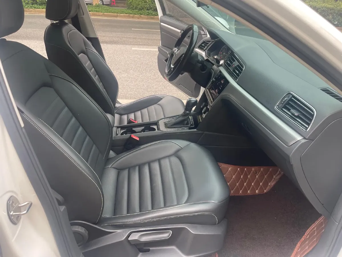 2019 Volkswagen Passat 1.4T 150HP L4 7DCT,autocango,china used car exporter,china ev exporter,chinese used car exporter,chinese used ev exporter