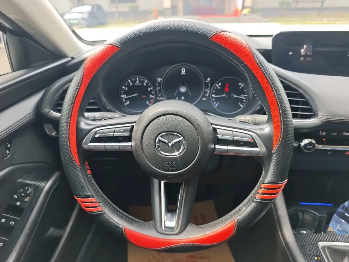 2021 Mazda 3 Axela 2.0L 158HP L4 6AT,autocango,china used car exporter,china ev exporter,chinese used car exporter,chinese used ev exporter