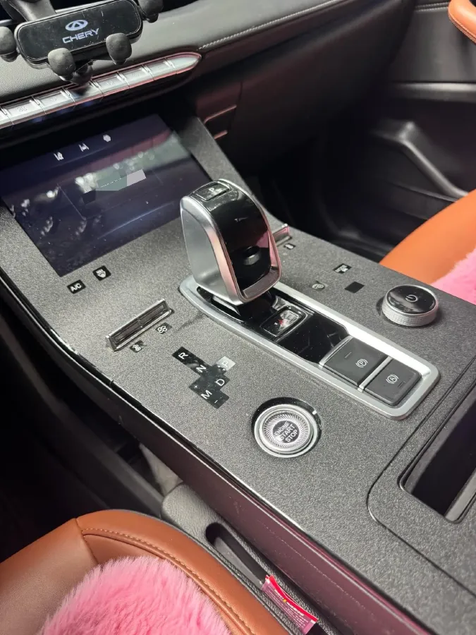 2022 Chery Tiggo 8 Plus 1.6T 197HP L4 7DCT,autocango,china used car exporter,china ev exporter,chinese used car exporter,chinese used ev exporter