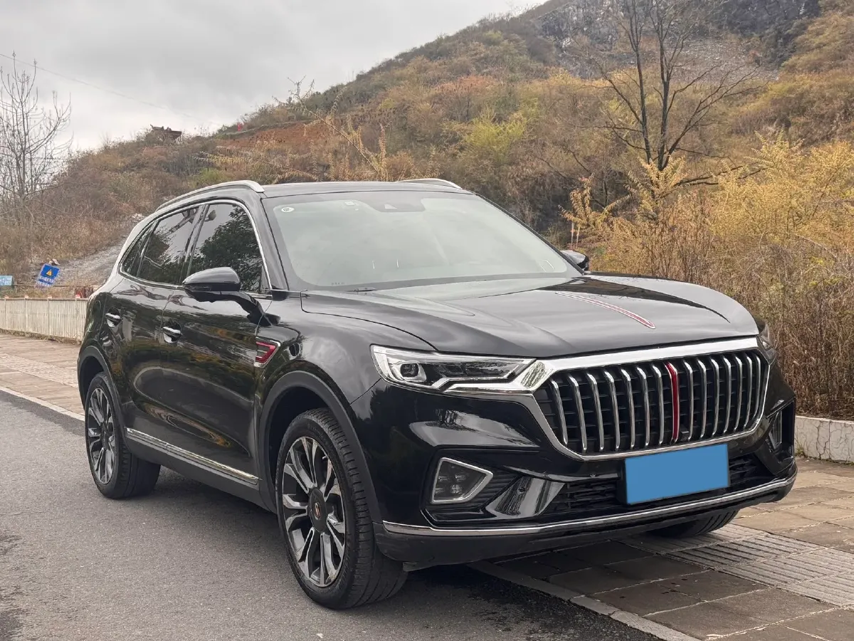 2022 HongQi HS5 2.0T 224HP L4 6AT,autocango,china used car exporter,china ev exporter,chinese used car exporter,chinese used ev exporter