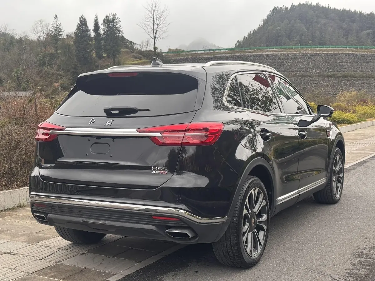 2022 HongQi HS5 2.0T 224HP L4 6AT,autocango,china used car exporter,china ev exporter,chinese used car exporter,chinese used ev exporter