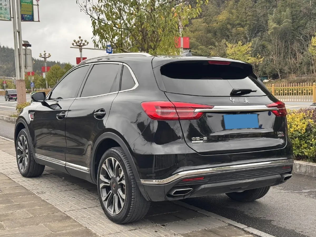 2022 HongQi HS5 2.0T 224HP L4 6AT,autocango,china used car exporter,china ev exporter,chinese used car exporter,chinese used ev exporter
