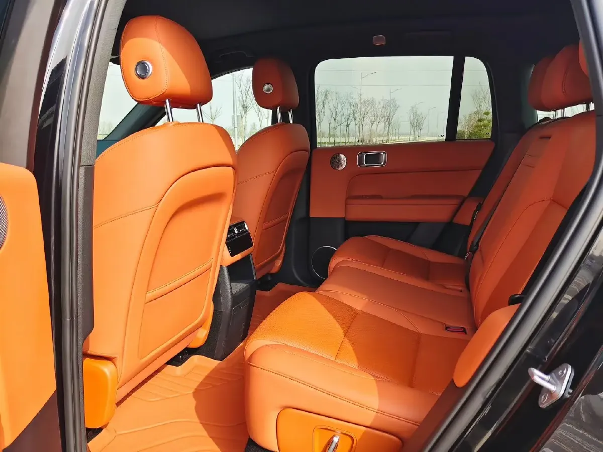 2024 Li L6 Range Extended 154HP L4 REEV 36.8KWH,autocango,china used car exporter,china ev exporter,chinese used car exporter,chinese used ev exporter