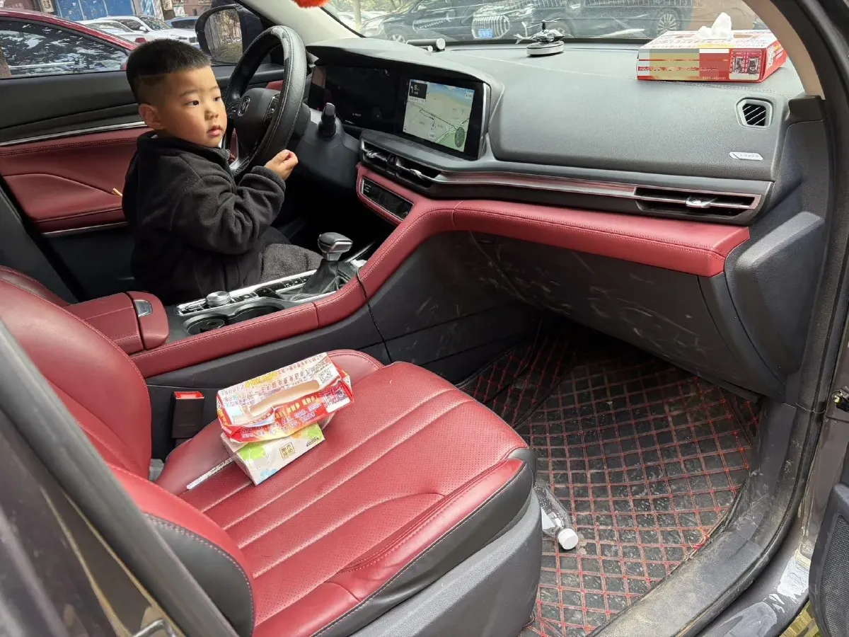 2021 ChangAn CS75 Plus 1.5T 178HP L4 6AT,autocango,china used car exporter,china ev exporter,chinese used car exporter,chinese used ev exporter