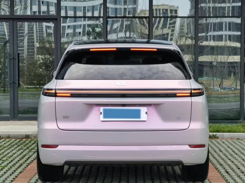 2024 Li L7 Range Extended 154HP REEV 42.8KWH,autocango,china used car exporter,china ev exporter,chinese used car exporter,chinese used ev exporter