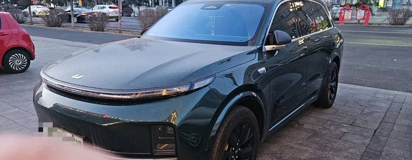 2023 Li L8 Range Extended 154HP REEV 40.9KWH,autocango,china used car exporter,china ev exporter,chinese used car exporter,chinese used ev exporter