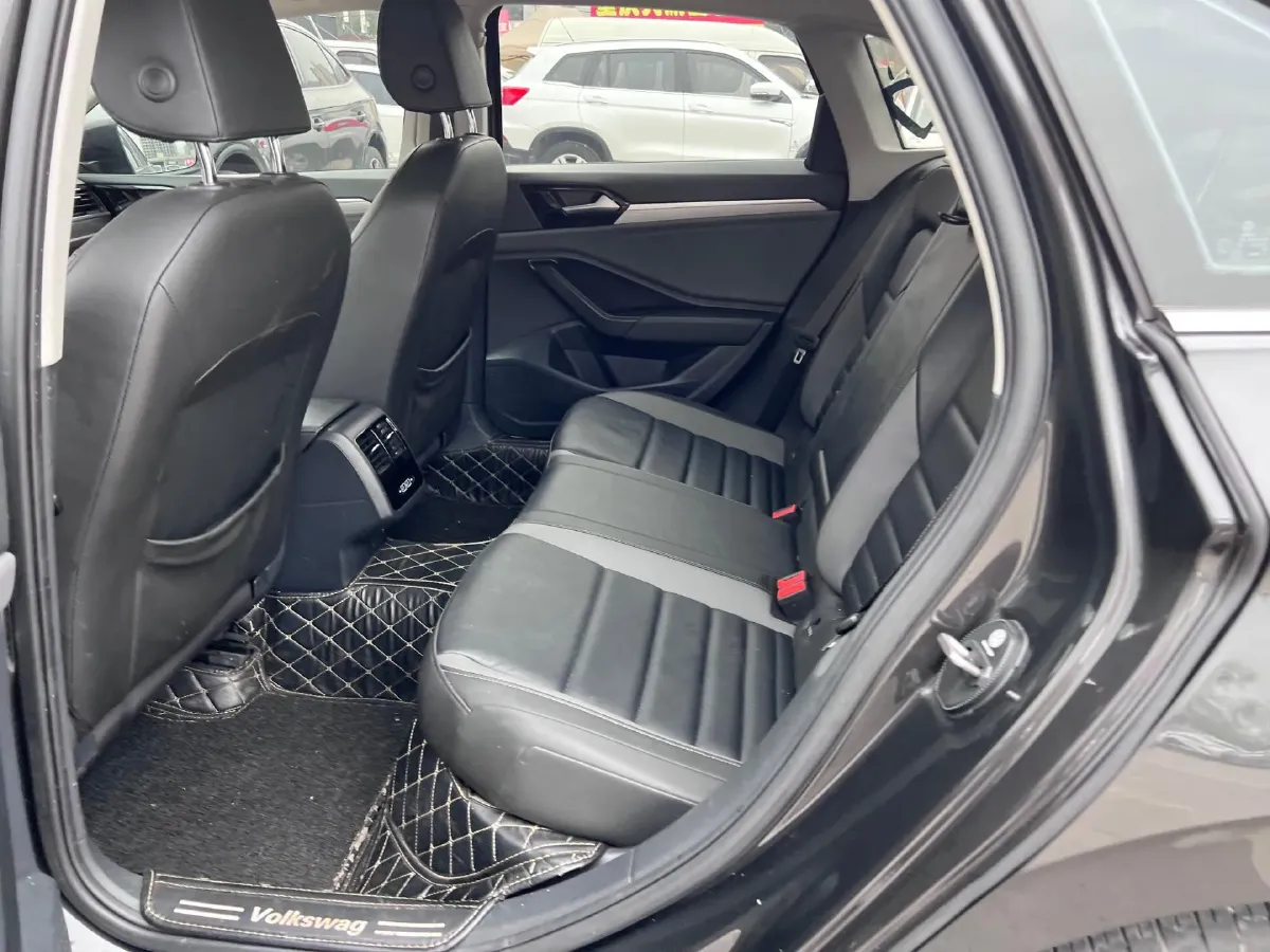 2020 Volkswagen Sagitar 1.2T 116HP L4 7DCT,autocango,china used car exporter,china ev exporter,chinese used car exporter,chinese used ev exporter