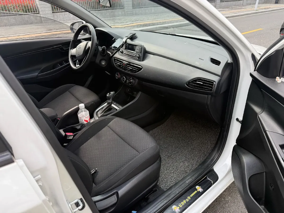 2020 Hyundai Celesta 1.6L 123HP L4 6AT,autocango,china used car exporter,china ev exporter,chinese used car exporter,chinese used ev exporter